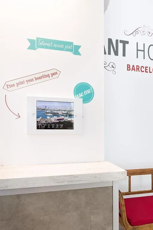 Ant Hostel Barcelona 0*,